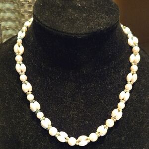Chic White and Green Beaded Necklace
